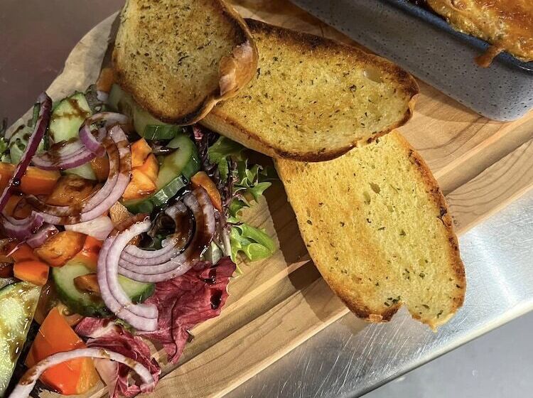 בית מלון כפרי Raffles