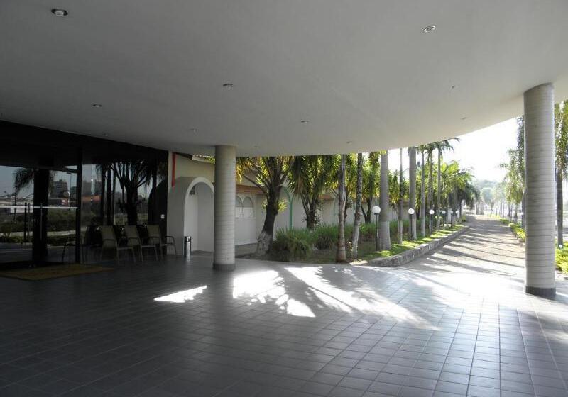 ホテル Rio Claro Plaza