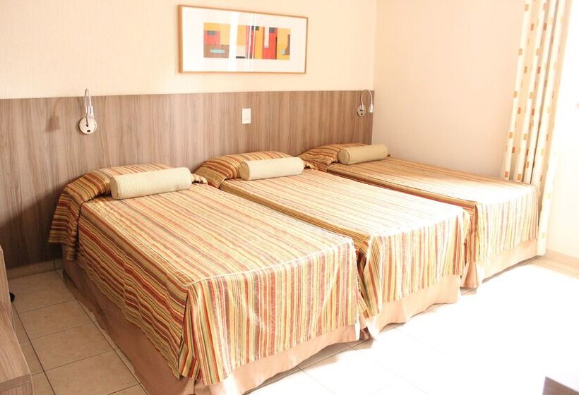 בית מלון כפרי Riviera