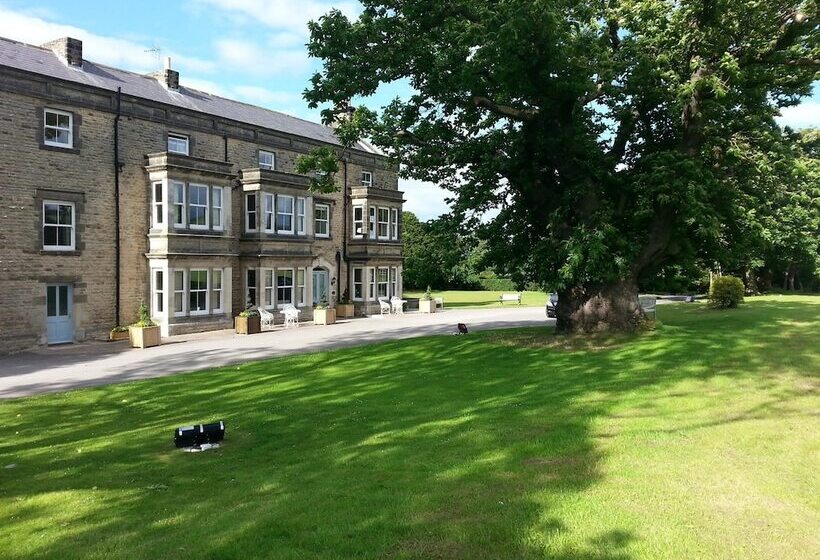 Сельский отель Burythorpe House