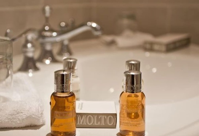 Сельский отель Burythorpe House