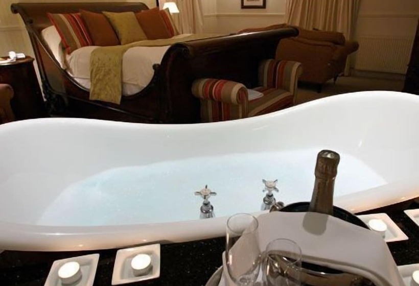 Сельский отель Burythorpe House