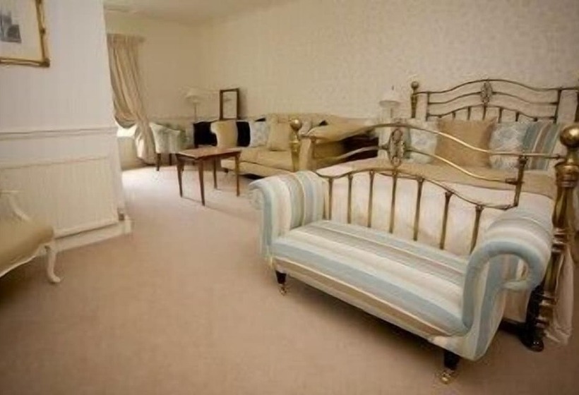 Сельский отель Burythorpe House