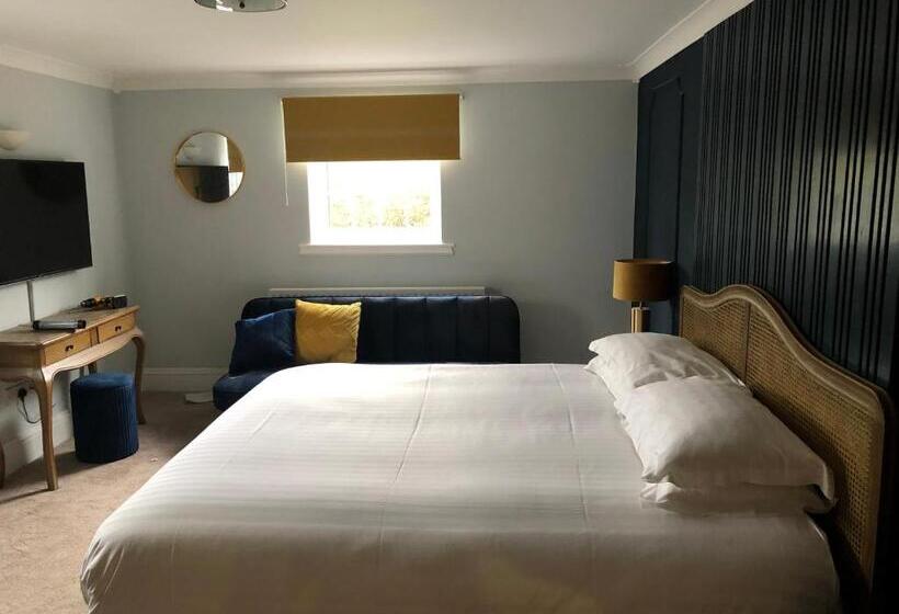 בית מלון כפרי String Of Horses