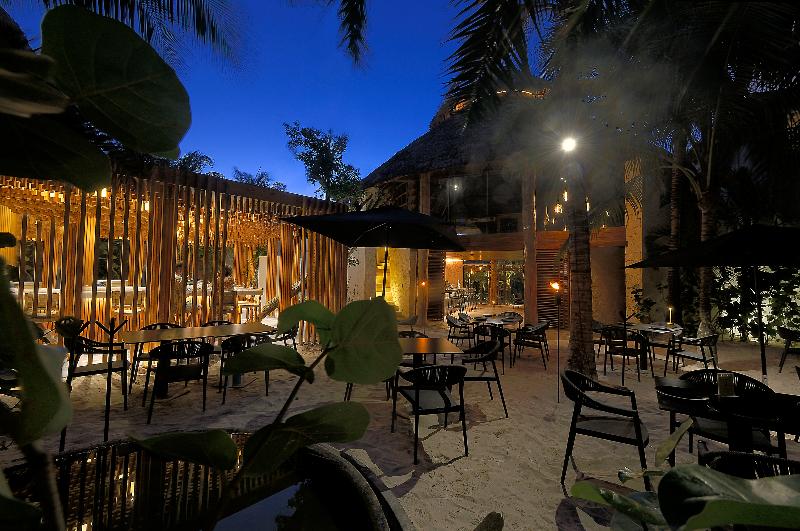 Tago Tulum By G Hotels