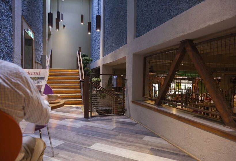 בית מלון כפרי Temple Bar Inn