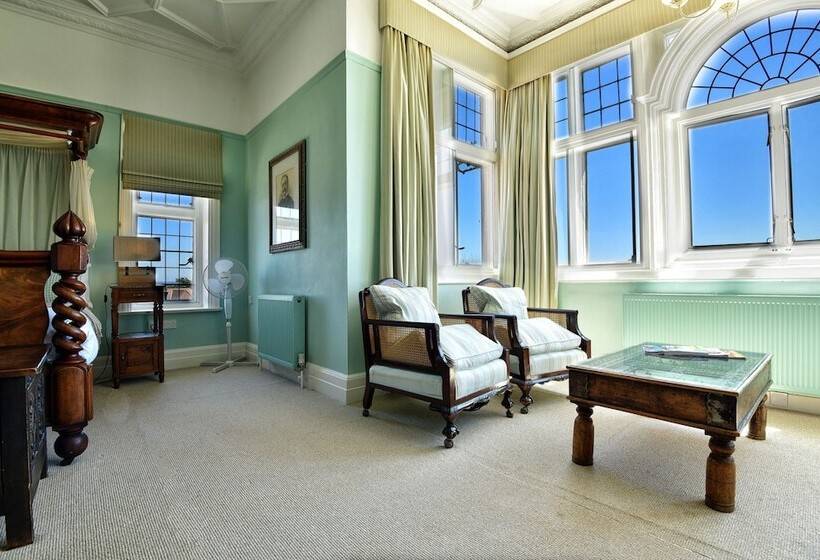 ホテル The Beach House