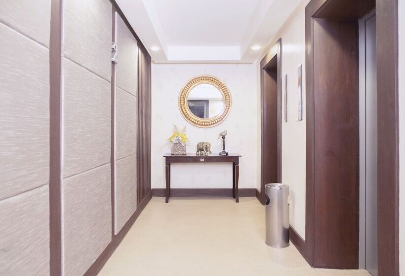 هتل The Charter House