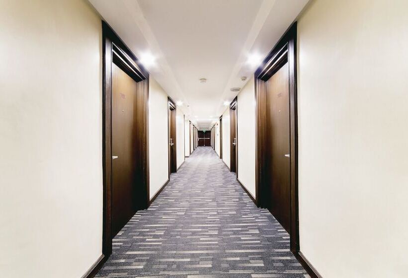 هتل The Charter House