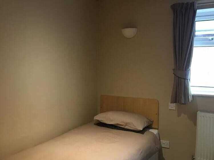 בית מלון כפרי The Fitzwilliam