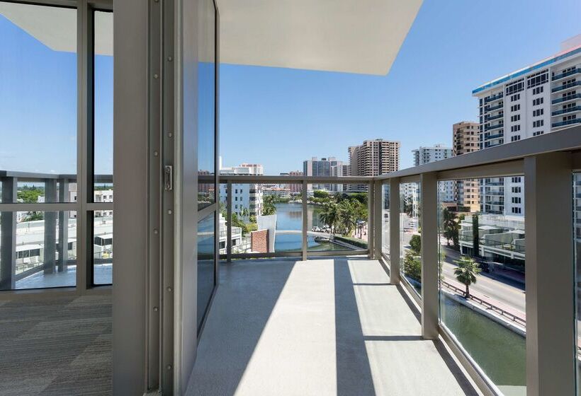 The Gates Hotel South Beach