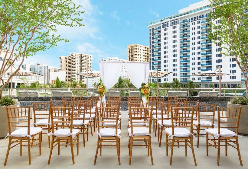 The Gates Hotel South Beach