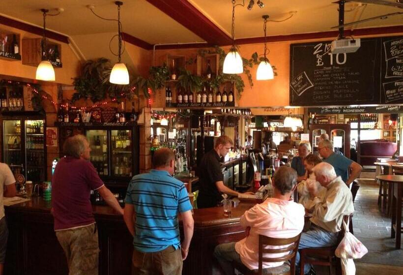 فندق The Junction