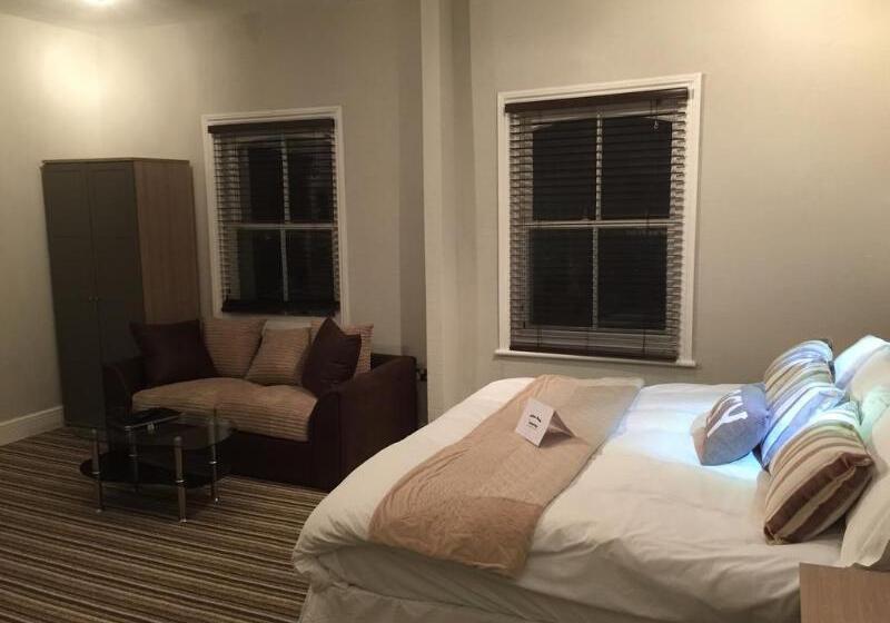 Отель The Mowbray