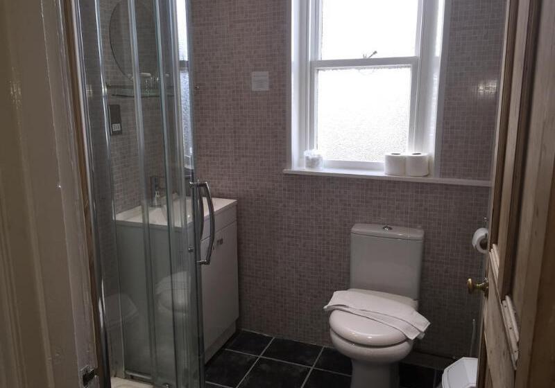 Отель The Mowbray