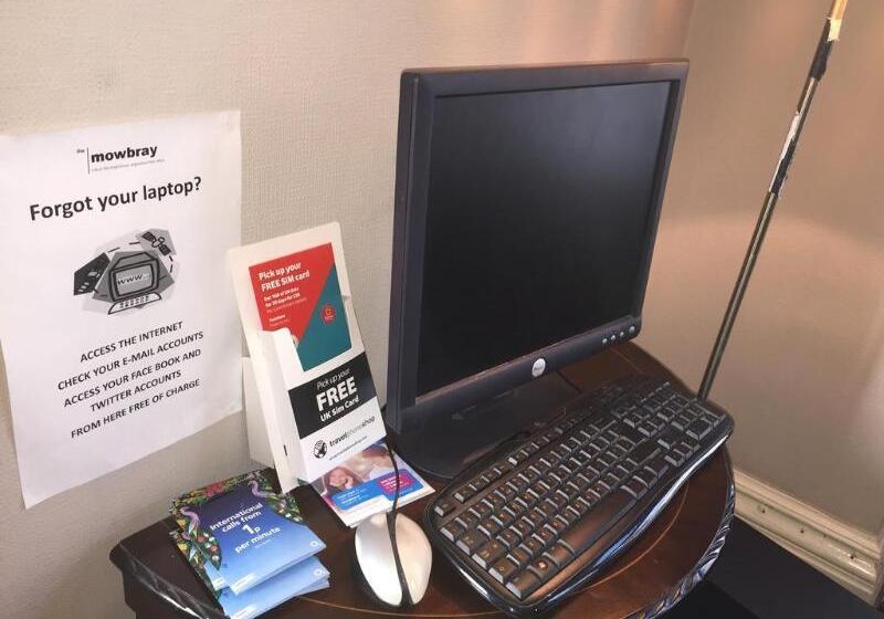 Отель The Mowbray