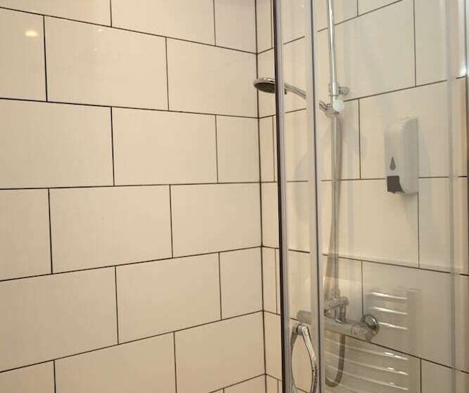 Отель The Olde Kings Arms