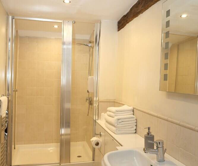 Отель The Olde Kings Arms