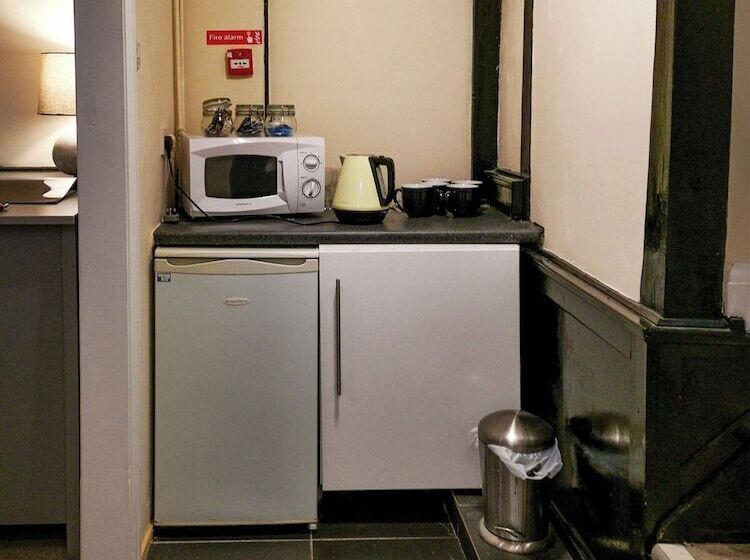 Отель The Olde Kings Arms