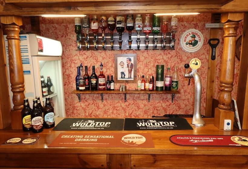 ホテル Raincliffe