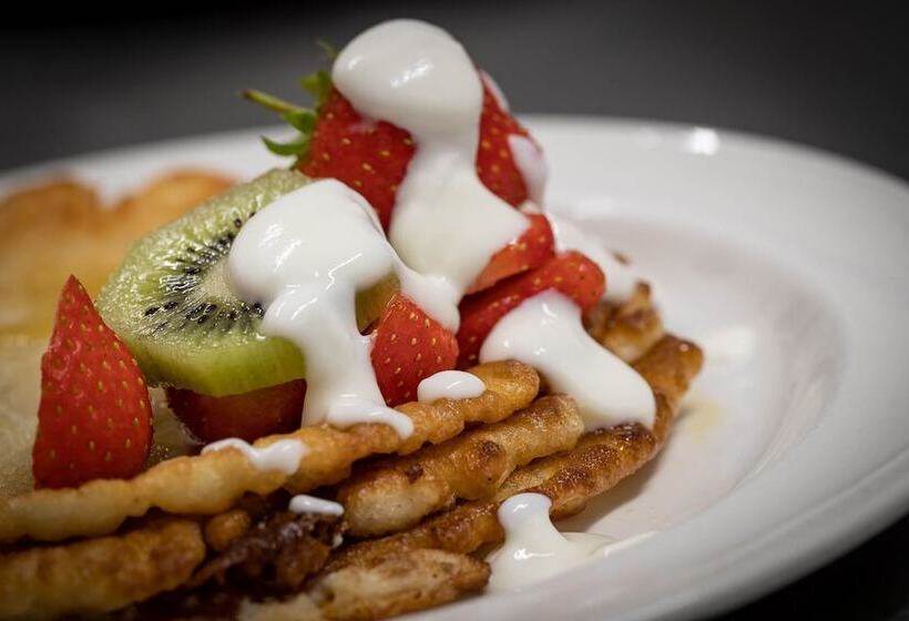 ホテル Raincliffe