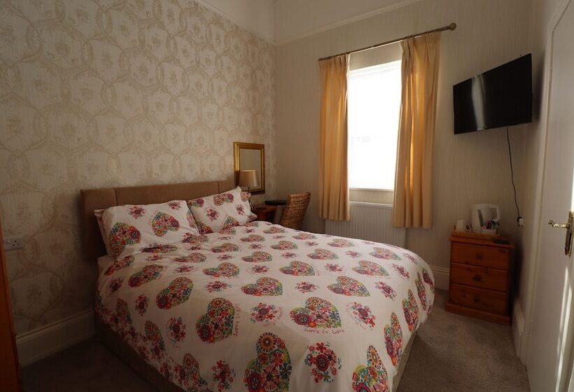 ホテル Raincliffe