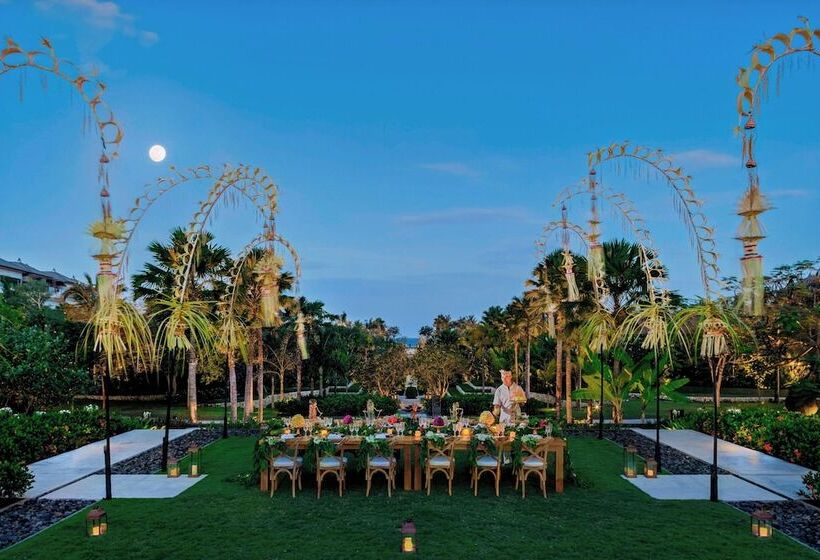 Отель The Ritzcarlton, Bali