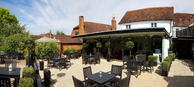 בית מלון כפרי The Talbot Inn