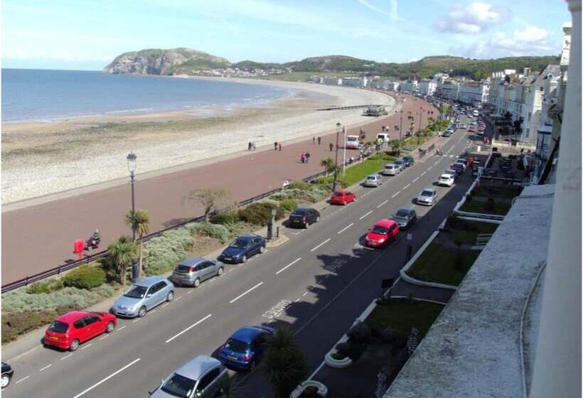 Отель The Trevone, Llandudno