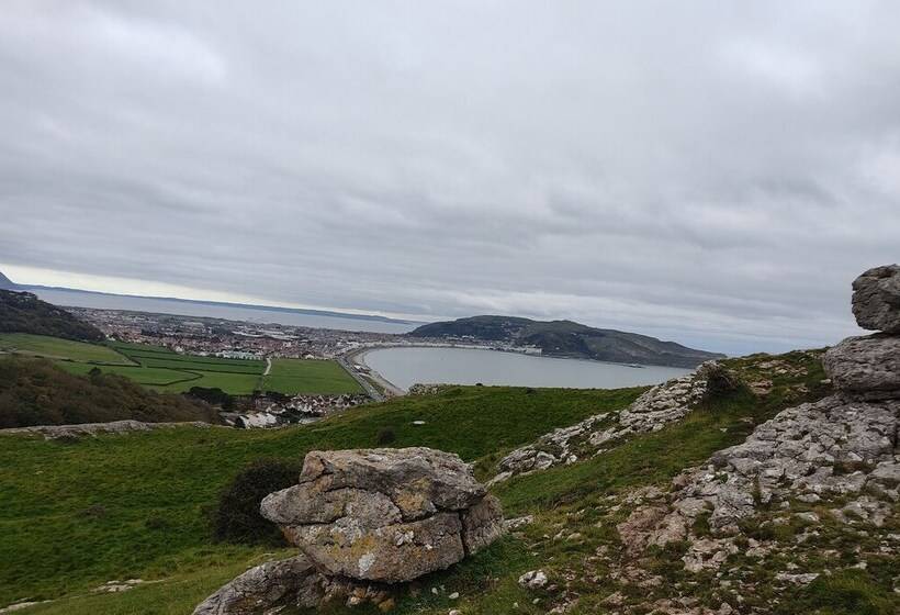 Отель The Trevone, Llandudno