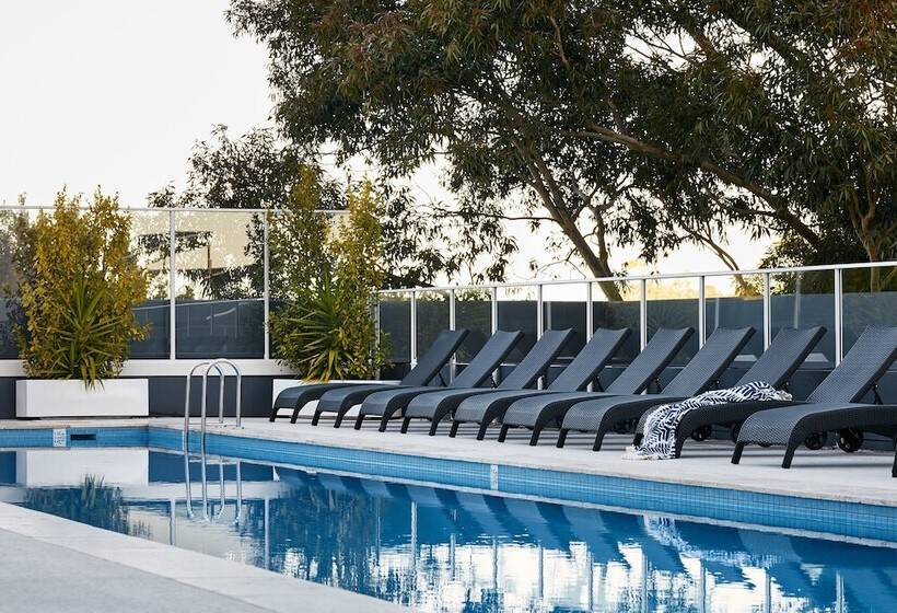 هتل Art Series   The Watson