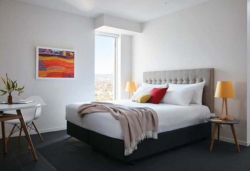 هتل Art Series   The Watson