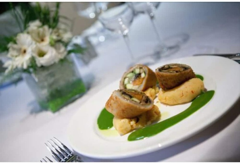 호텔 The Winning Post