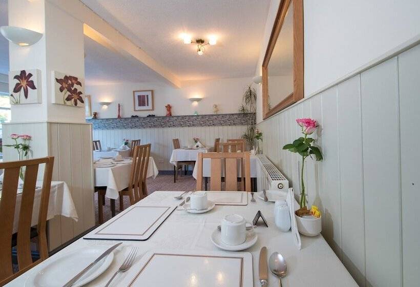 Отель Thornbank House Offering Breakfast And With Free Off Site Health Club