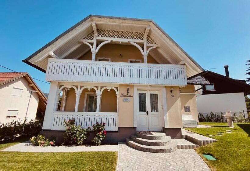 هتل Vacation House Vila Mia