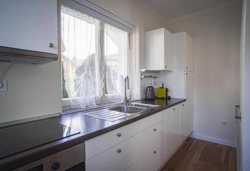 هتل Vacation House Vila Mia