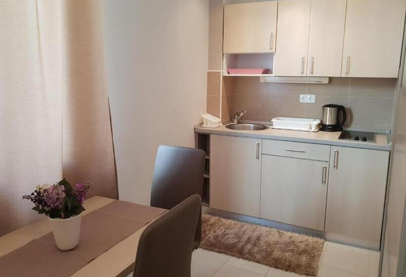 فندق Villa Marija