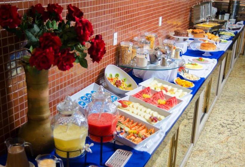 ホテル Vitoria Palace