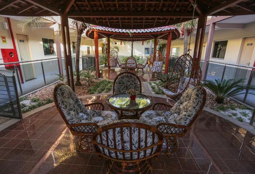 ホテル Vitoria Palace