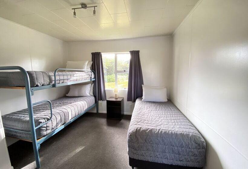 בית מלון כפרי Whanganui River Top 10 Holiday Park