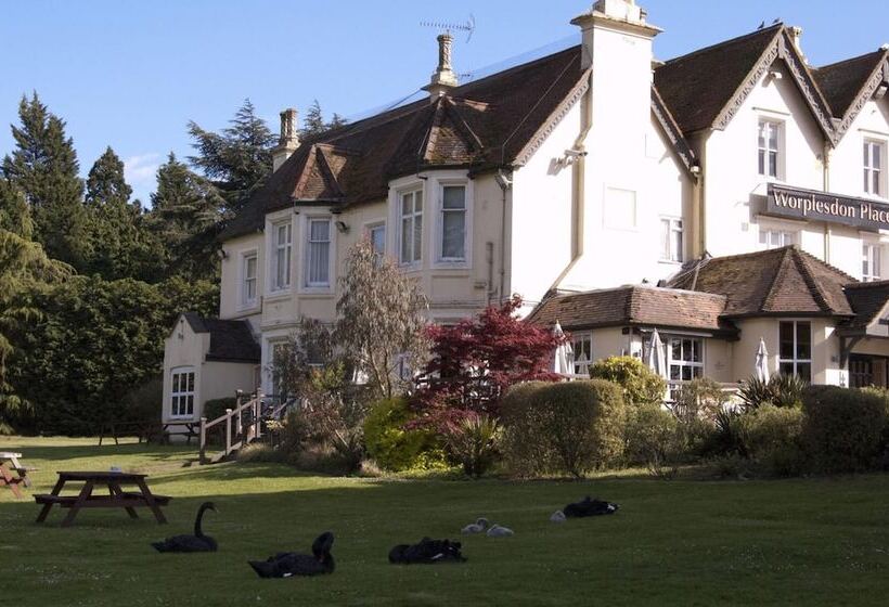 בית מלון כפרי Worplesdon Place