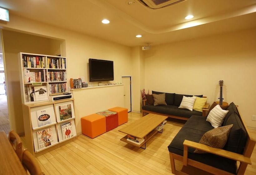 Backpackers Hostel K S House Hiroshima