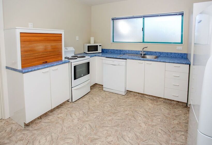 Kaikoura Top 10 Holiday Park