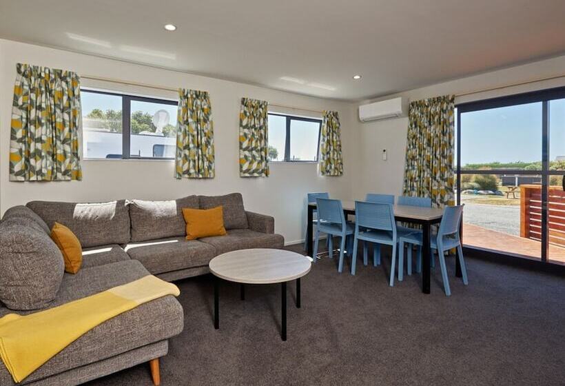 Kaikoura Top 10 Holiday Park