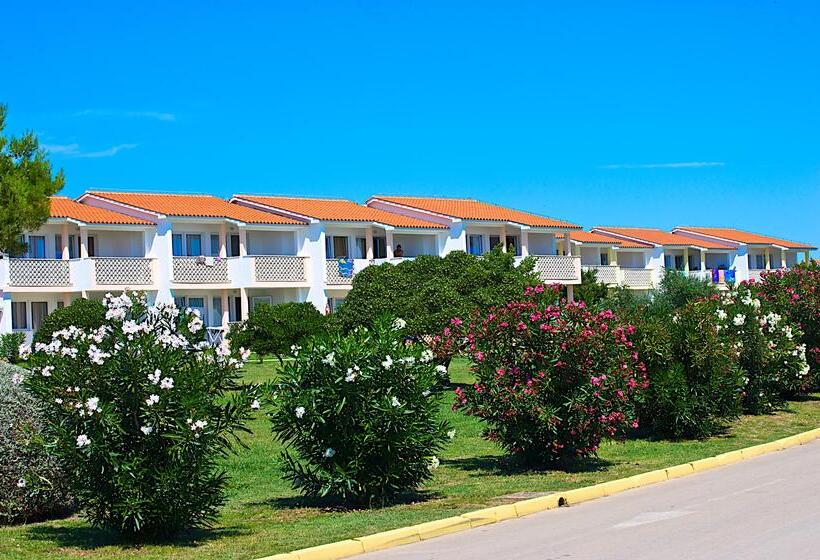 Kazela Apartments