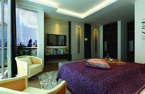 Laurent & Benon Suites Santacruz East