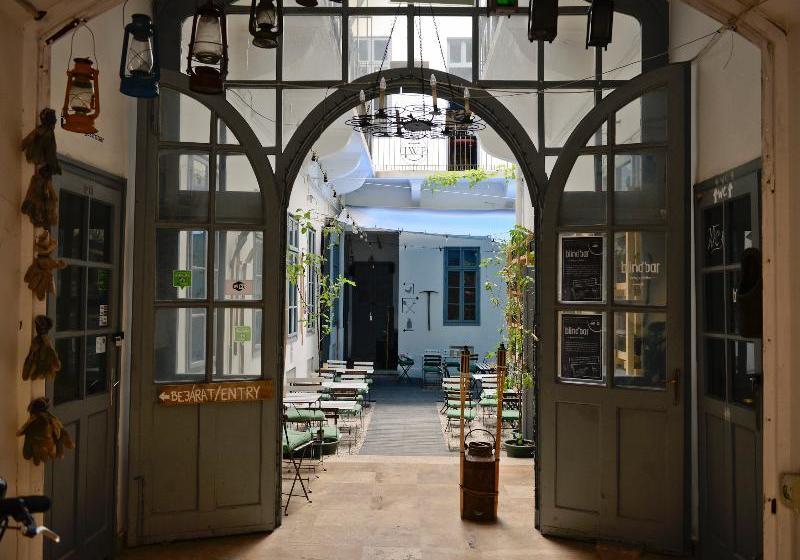 LOL Boutique Hostel City Center