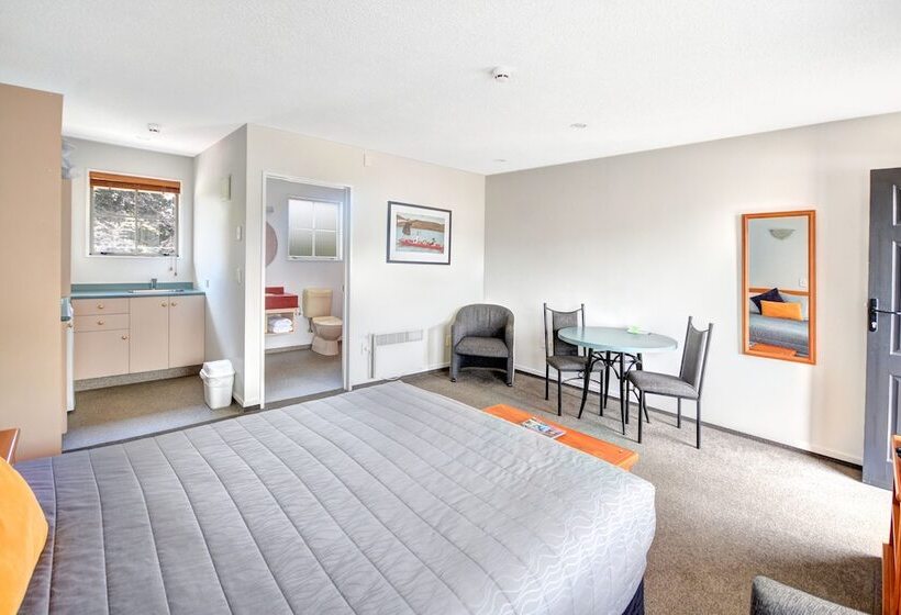 فندق على الطريق Alexis Motor Lodge