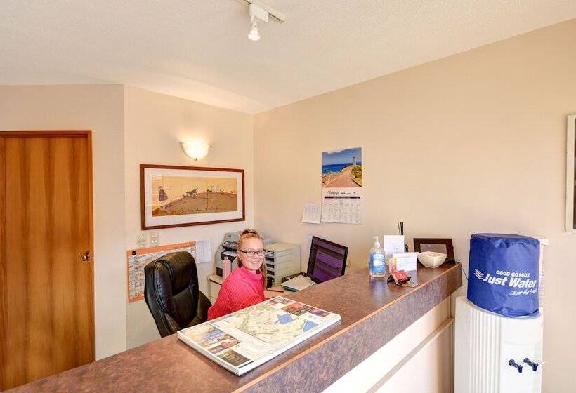 فندق على الطريق Alexis Motor Lodge