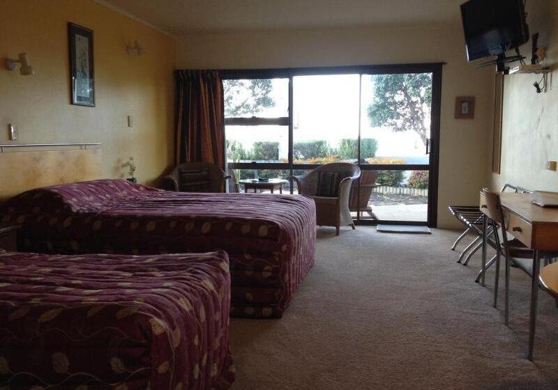 汽车旅馆  Bay Sands Seafront Studios